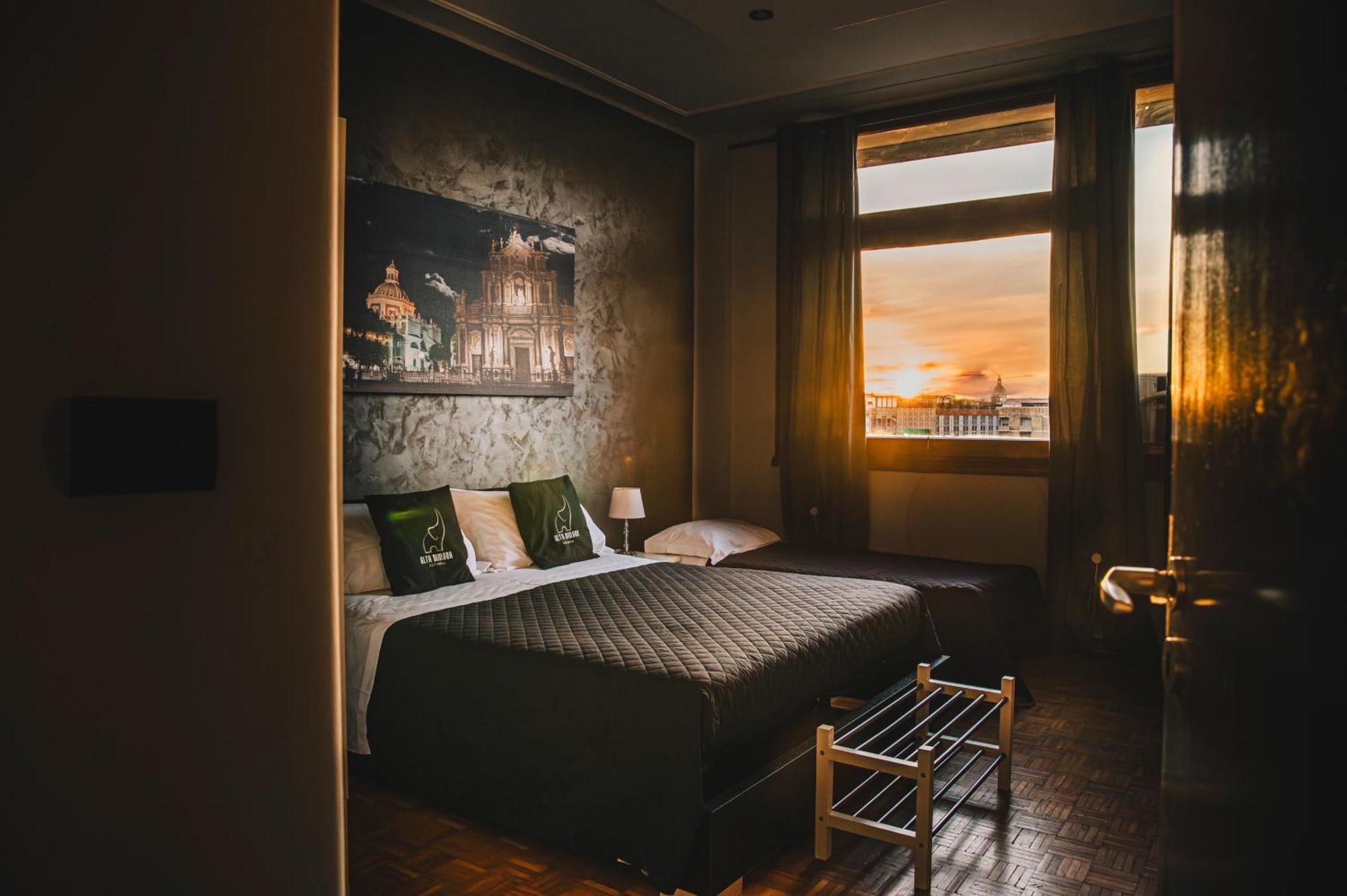Alta Dimora B&B Suites カターニア エクステリア 写真