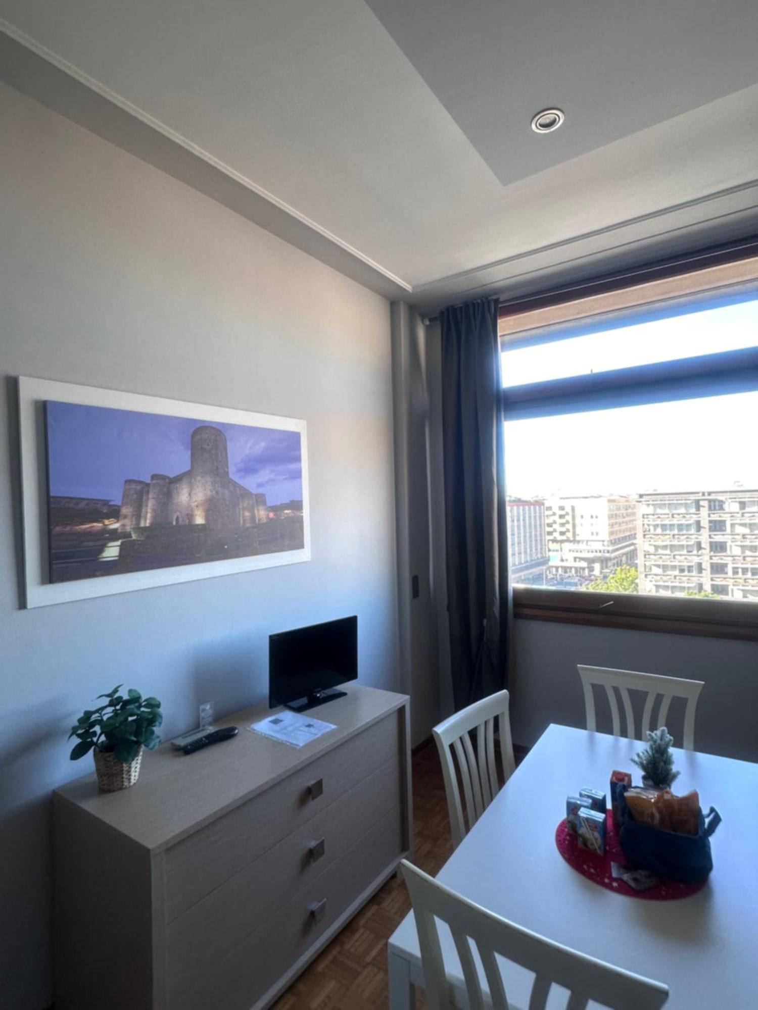Alta Dimora B&B Suites カターニア エクステリア 写真